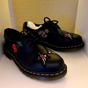 1461 Patch Dr. Marten